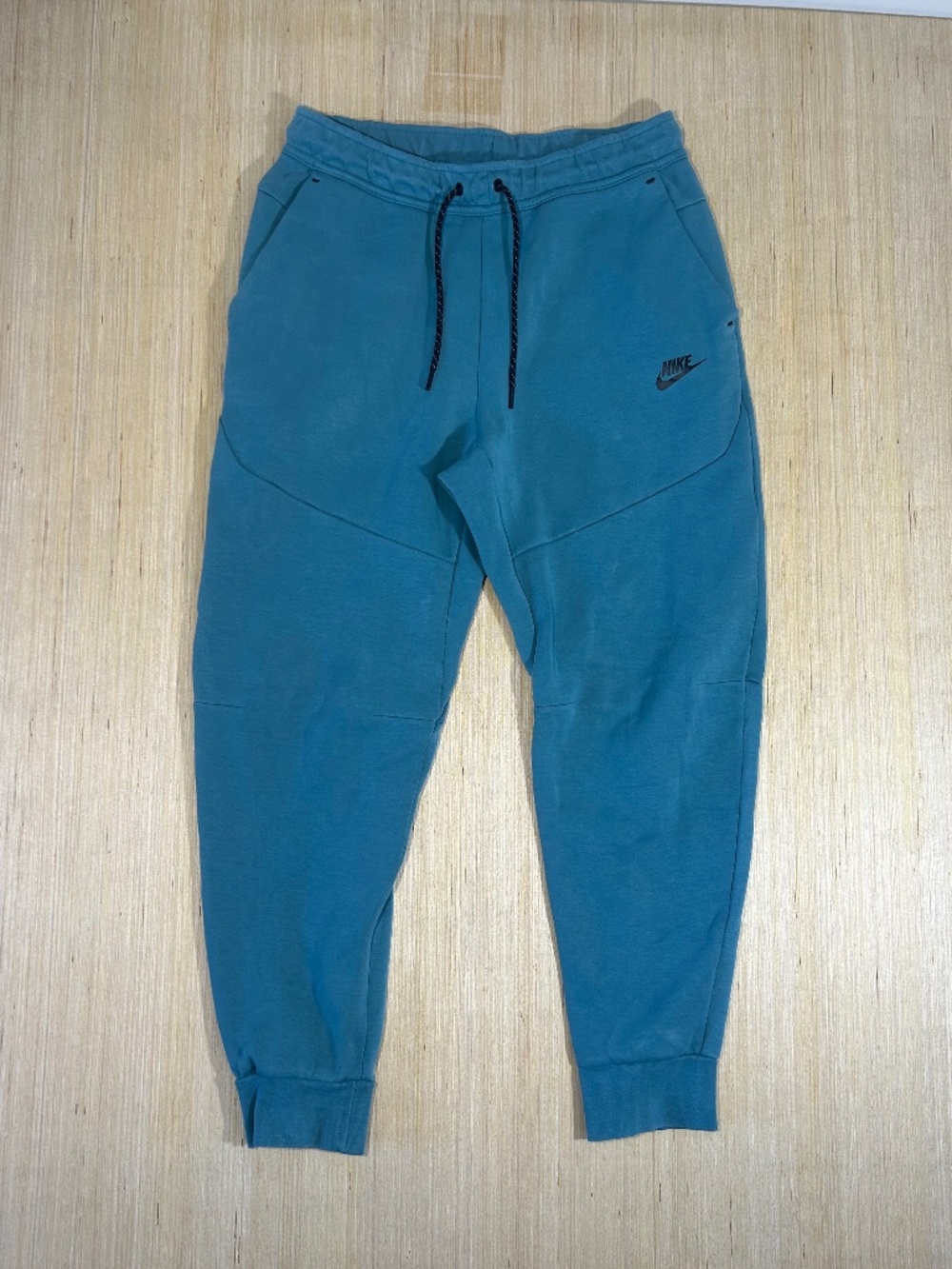 Nike Sportswear Tech Fleece Joggers Pants Mens M Aqua Performance Tapered Leg
